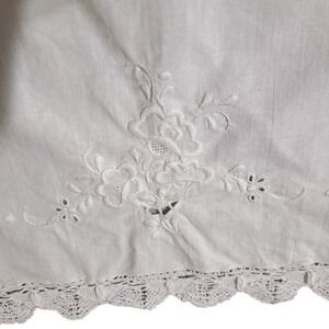 Vintage Linen Napkins 2 Battenburg Lace Dining Beautiful Crochet Border Clean